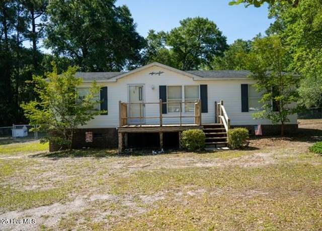 Property at 103 Ocean Spray Dr, Cedar Point, NC 28584, 2 beds, 2 baths