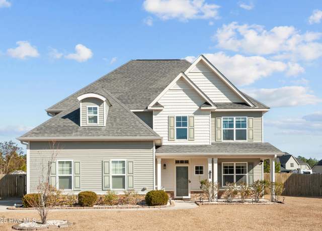 Property at 300 William Sharp Way, Jacksonville, NC 28546, 4 beds, 2.5 baths