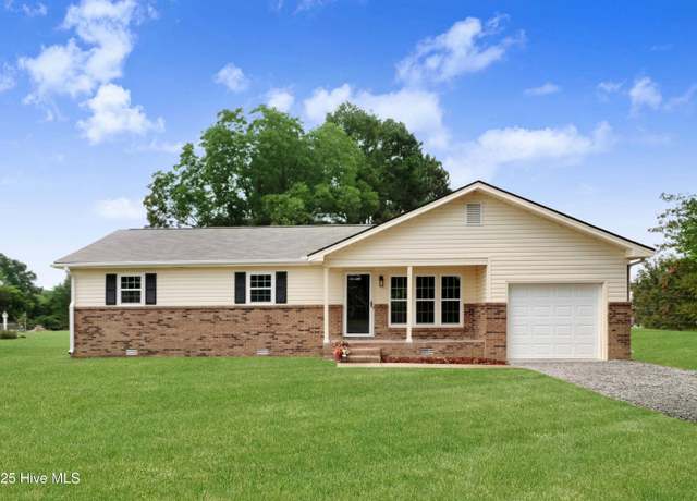 Property at 109 Kelly Ct, Goldsboro, NC 27534, 3 beds, 2 baths