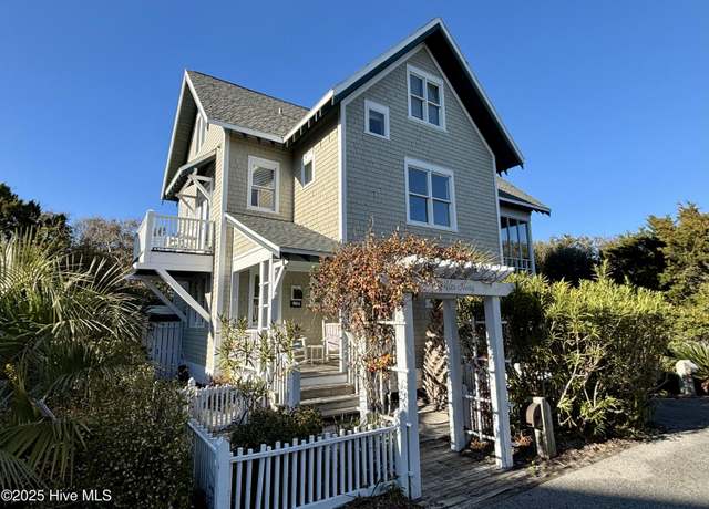 Property at 904 Bramble Reach, Bald Head Island, NC 28461, 3 beds, 3.5 baths