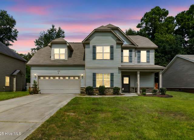 Property at 4536 Headwind Dr, Fayetteville, NC 28306, 3 beds, 2.5 baths