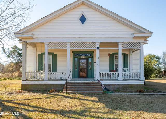 Property at 4376 King Rd, Clinton, NC 28328, 2 beds, 2 baths