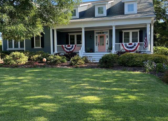 Property at 6231 Pebble Shore Ln, Southport, NC 28461, 3 beds, 3 baths
