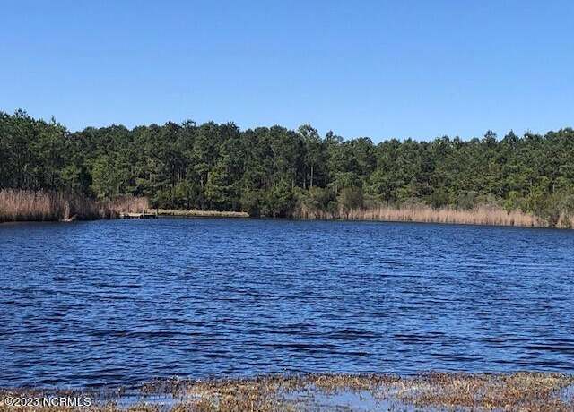 Property at 123 Dowry Crk E, Belhaven, NC 27810