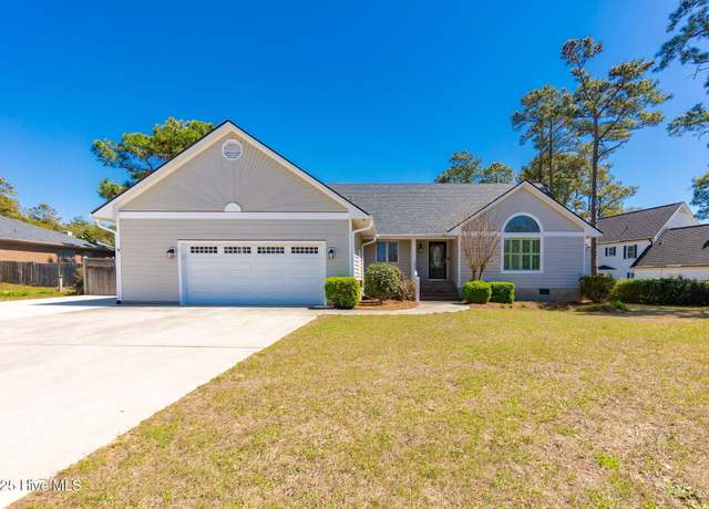 Property at 114 Bluewater Cir, Newport, NC 28570, 3 beds, 2.5 baths