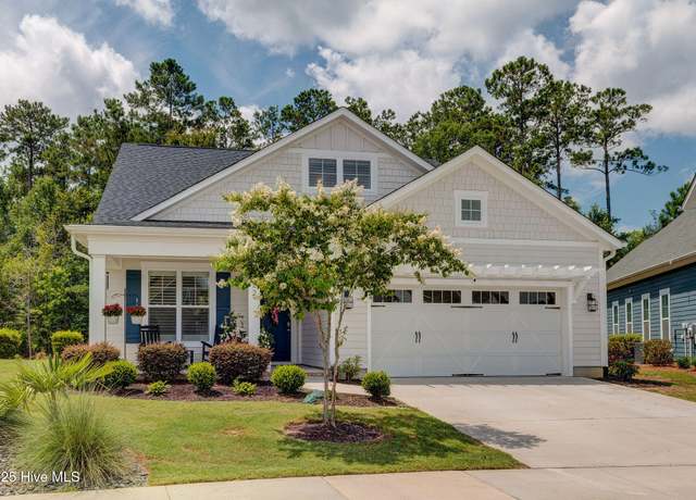 Property at 4922 Glen Garden Cir, Leland, NC 28451, 5 beds, 3.5 baths