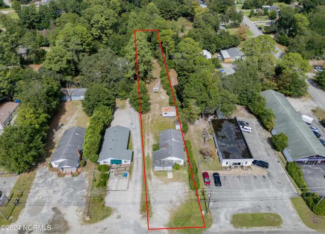 Property at 5011 Wrightsville Ave, Wilmington, NC 28403, 2 beds, 1.5 baths