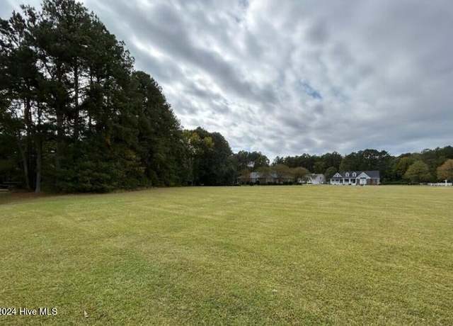 Property at 13 Riverwood Cir, Hertford, NC 27944