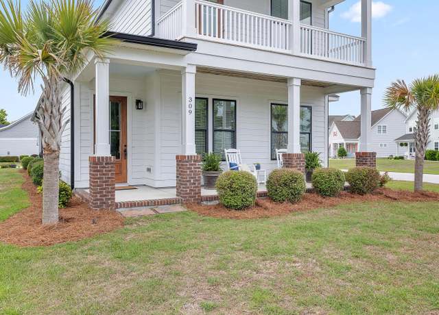 Property at 309 Bogue Watch Dr, Newport, NC 28570, 3 beds, 3.5 baths
