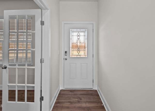 Property at 2070 Nc-102, Ayden, NC 28513, 3 beds, 2.5 baths
