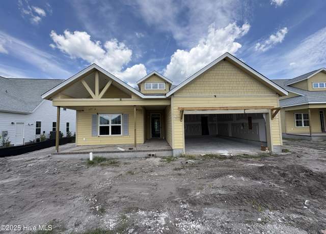 Property at 321 Bluebird Ln, Hampstead, NC 28443, 3 beds, 2 baths