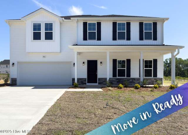 Property at 501 Traveller Way, Raeford, NC 28376, 4 beds, 3 baths