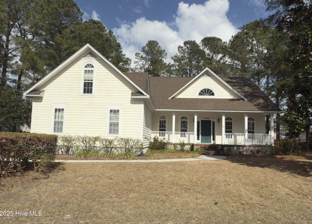 Property at 1005 Greymoss Ln SE, Leland, NC 28451, 4 beds, 3 baths