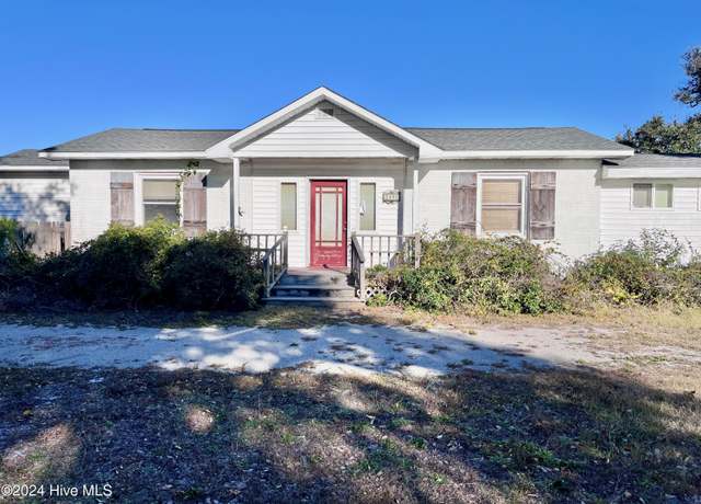 Property at 2490 Cedar Island Rd, Cedar Island, NC 28520, 2 beds, 1 bath