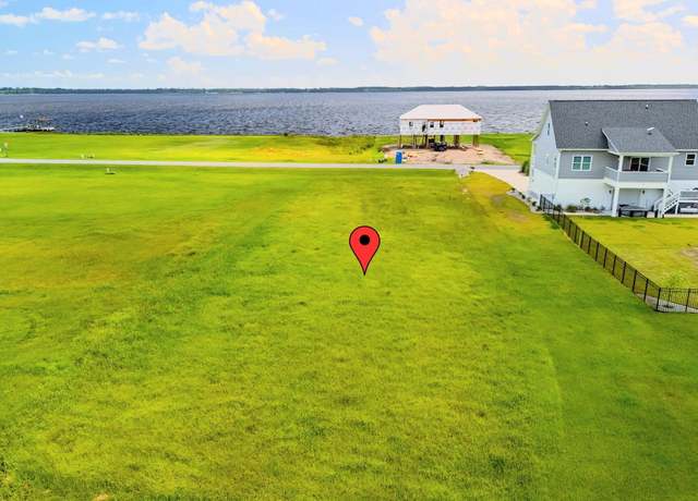 Property at 71 W Dowry Crk, Belhaven, NC 27810