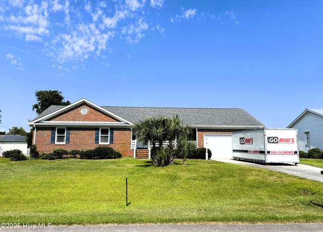 Property at 117 Buds Ln, Cedar Point, NC 28584, 3 beds, 2.5 baths