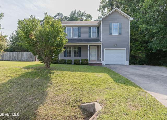 Property at 101 Republic Ct, Jacksonville, NC 28540, 3 beds, 2.5 baths