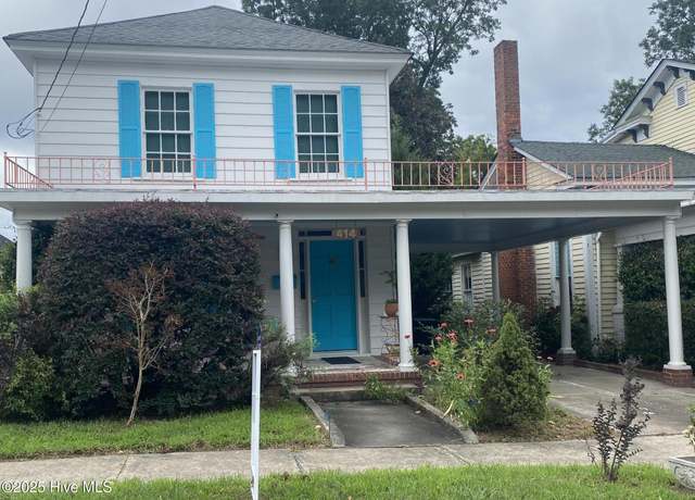 Property at 414 E 2nd St, Washington, NC 27889, 3 beds, 2 baths
