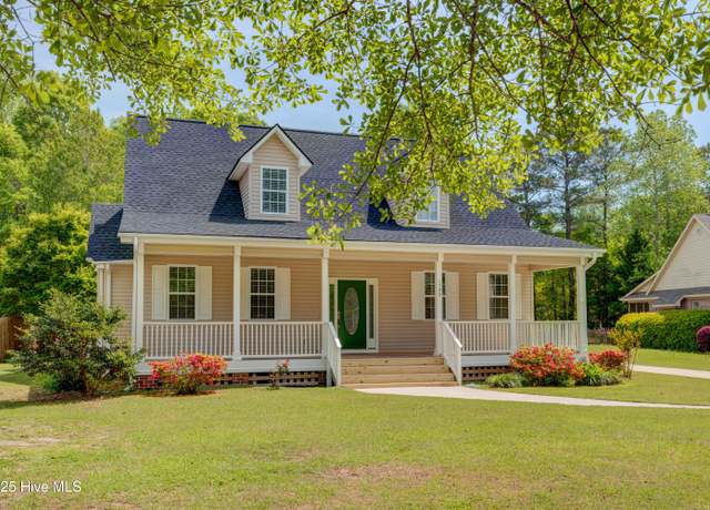 Property at 1708 N County Dr, Castle Hayne, NC 28429, 3 beds, 2.5 baths