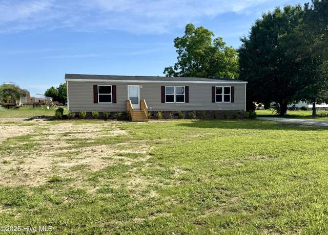 Property at 288 Corinth Church Rd, Rose Hill, NC 28458, 3 beds, 2 baths