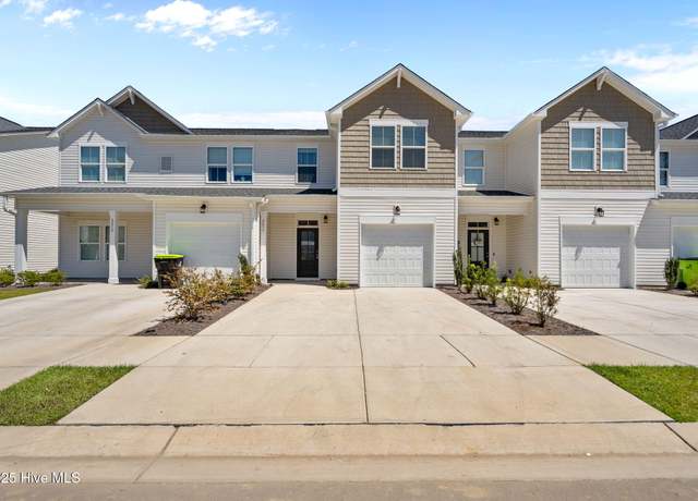 Property at 5077 Northstar Dr, Leland, NC 28451, 3 beds, 2.5 baths