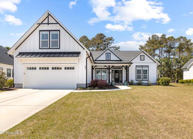Property at 552 Moss Lake Ln, Holly Ridge, NC 28445, 4 beds, 3.5 baths