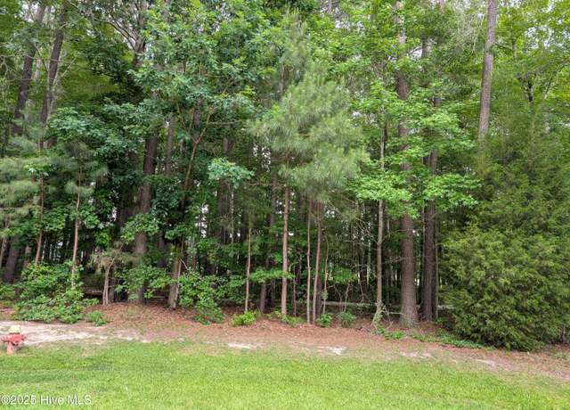 Property at 124 Nottaway Dr, Hertford, NC 27944