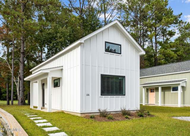 Property at 126 Long Pond Loop, Swansboro, NC 28584, 1 bed, 1 bath