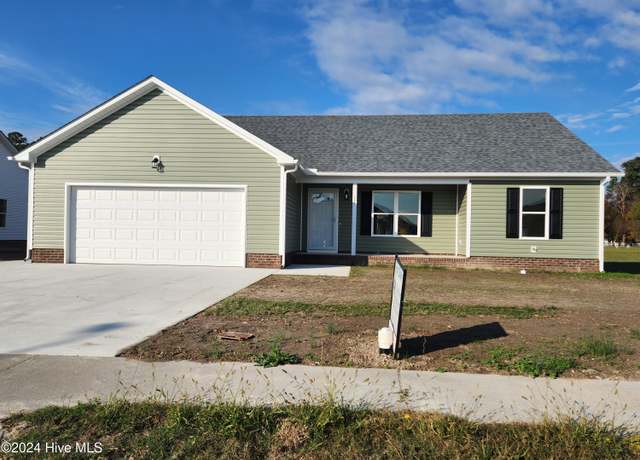 Property at 205 Compass Dr, Elizabeth City, NC 27909, 3 beds, 2 baths