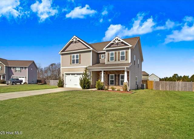 Property at 103 Cedric Ct, Goldsboro, NC 27530, 4 beds, 2.5 baths