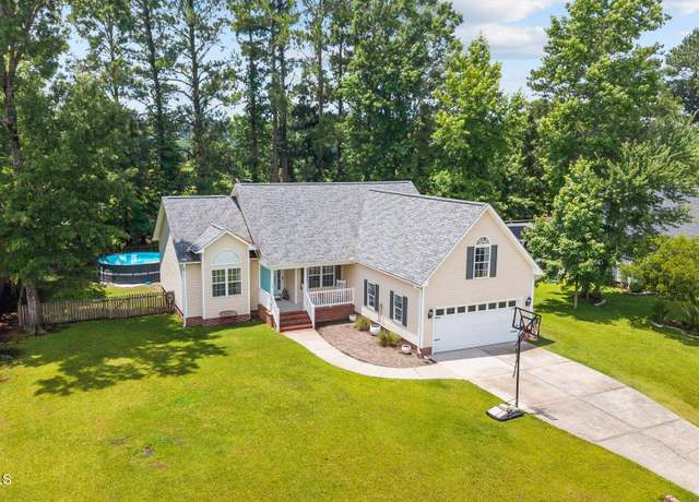Property at 123 Hilda Dr, New Bern, NC 28562, 3 beds, 2 baths