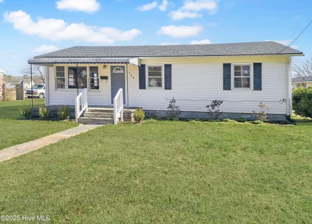Property at 124 Jackson St, Edenton, NC 27932, 3 beds, 1 bath