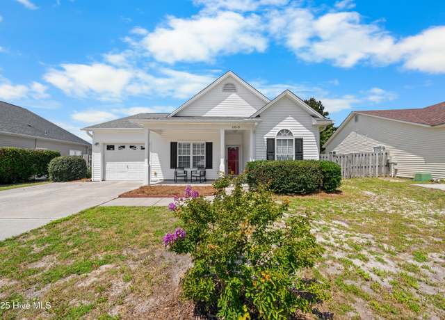 Property at 6818 Teviot Dr, Wilmington, NC 28412, 3 beds, 2 baths