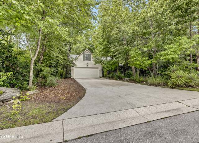 Property at 208 Bloomington Ln, Wilmington, NC 28411, 3 beds, 2 baths