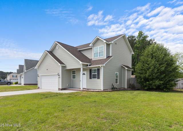 Property at 110 Borough Nest Dr, Swansboro, NC 28584, 3 beds, 2.5 baths