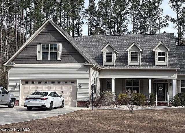 Property at 201 Shreveport Ct, Havelock, NC 28532, 3 beds, 2 baths