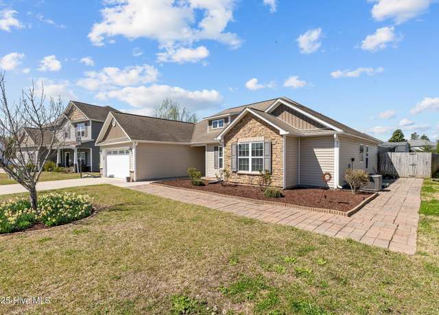 Property at 3106 Bettye Gresham Ln, New Bern, NC 28562, 4 beds, 2 baths