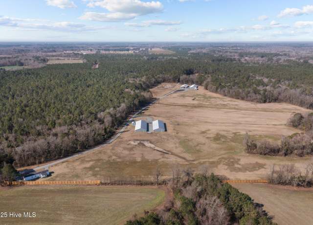 Property at 9572 Hwy 41, Pink Hill, NC 28572, 4 beds, 2 baths