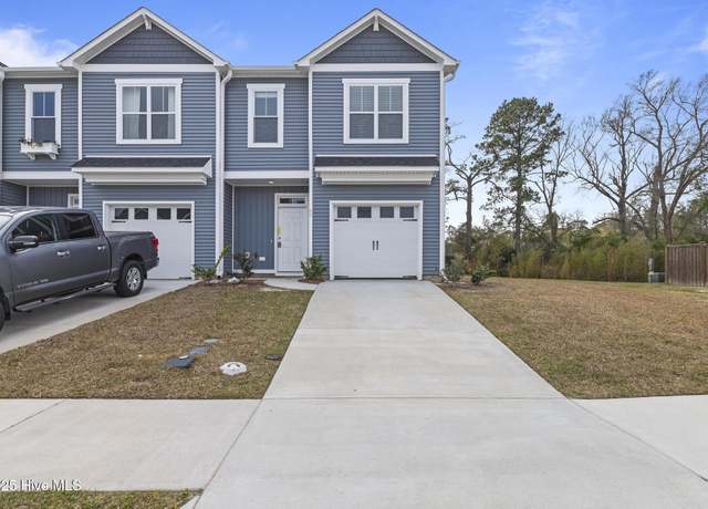 Property at 97 Aspen Rd, Hampstead, NC 28443, 3 beds, 2.5 baths