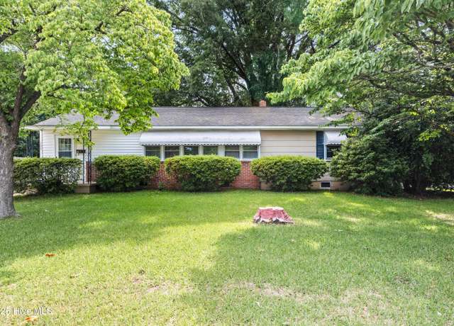 Property at 706 Henderson Dr, Jacksonville, NC 28540, 3 beds, 1 bath