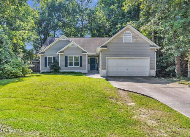 Property at 104 Redhead Ct, Jacksonville, NC 28540, 3 beds, 2 baths
