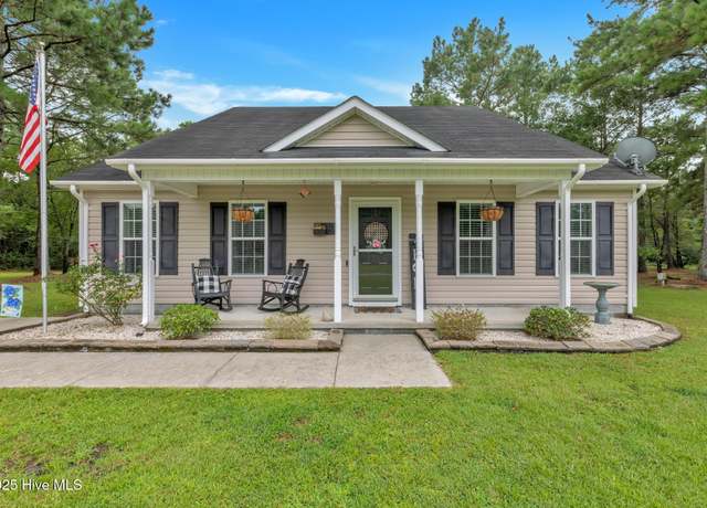 Property at 106 Joshua Aaron Trl, Richlands, NC 28574, 2 beds, 2 baths