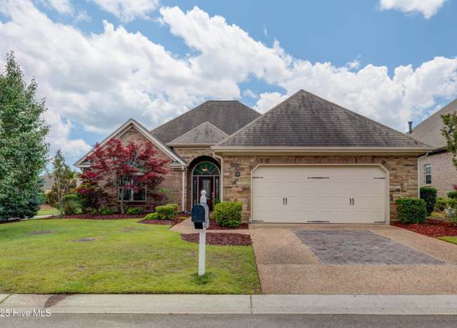 Property at 7016 Rock Creek Cir, Wilmington, NC 28405, 3 beds, 2.5 baths