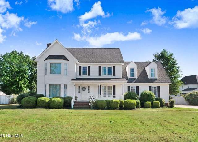 Property at 103 Roundtree Ln, Goldsboro, NC 27530, 3 beds, 2.5 baths
