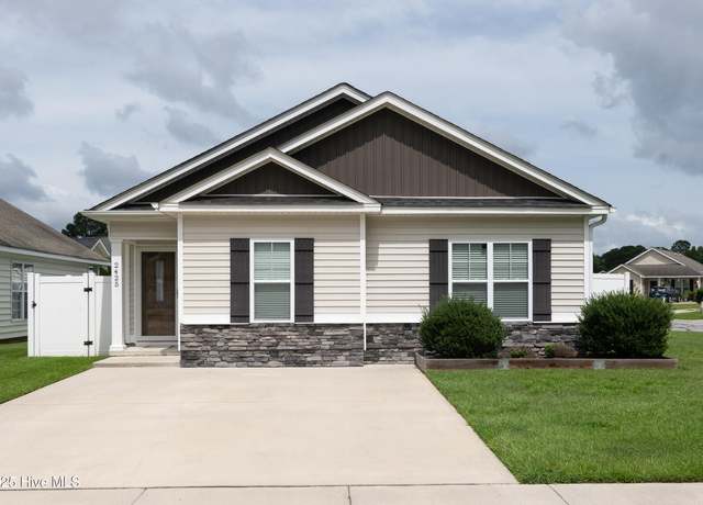Property at 2425 Sawgrass Dr, Winterville, NC 28590, 3 beds, 2 baths