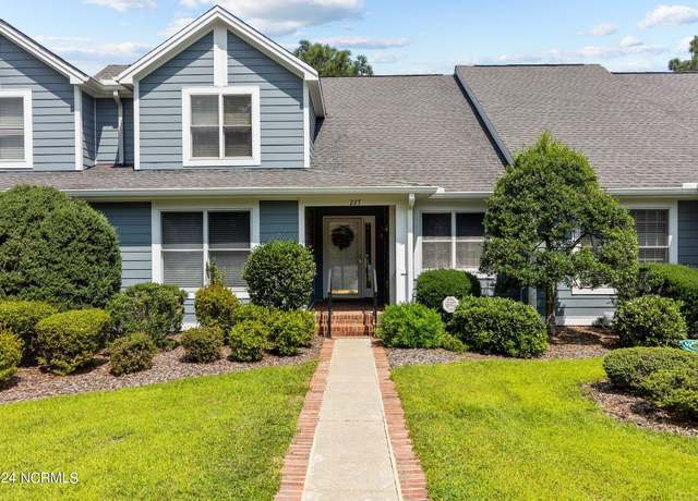Property at 227 Knoll Rd N, Southern Pines, NC 28387, 3 beds, 3 baths