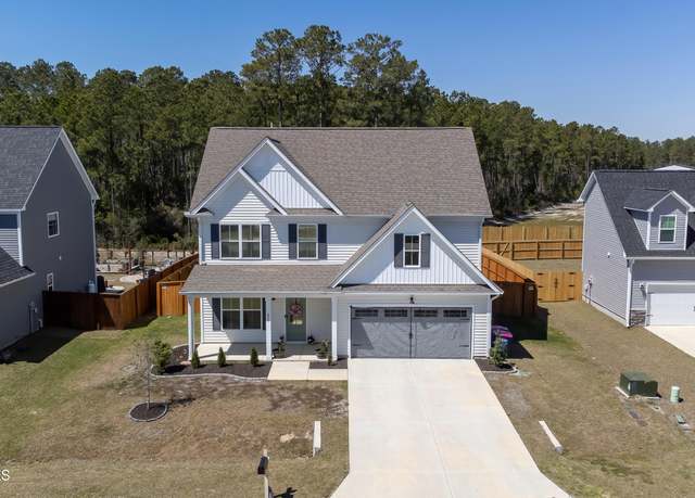 Property at 829 Cooke Dr, Hubert, NC 28539, 4 beds, 3.5 baths