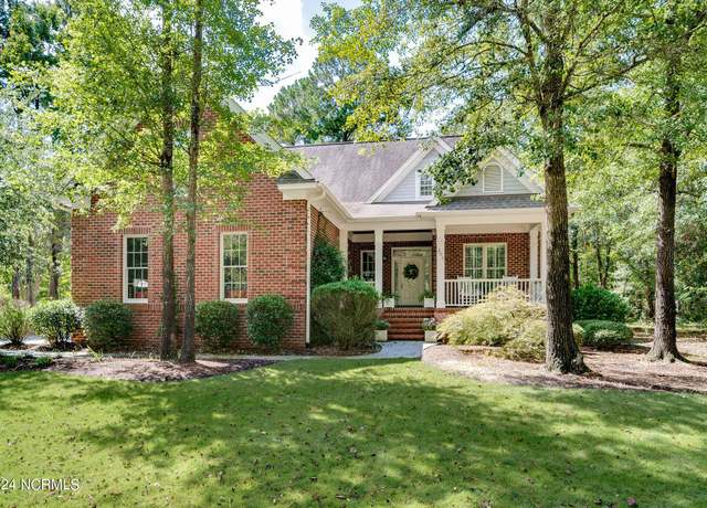 Property at 201 Legacy Woods Dr, Wallace, NC 28466, 4 beds, 3.5 baths