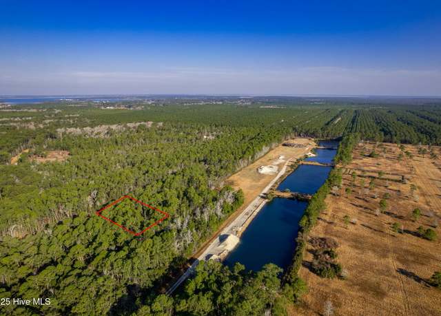 Property at 348 Kings Way, Gloucester, NC 28528
