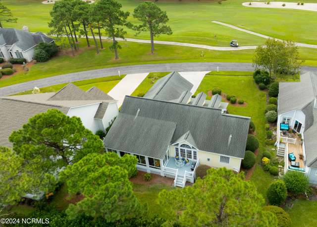 Property at 3184 Wild Azalea Way SE, Southport, NC 28461, 3 beds, 2.5 baths